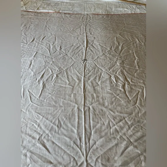 Hermes cream scarf - Picture 8 of 16